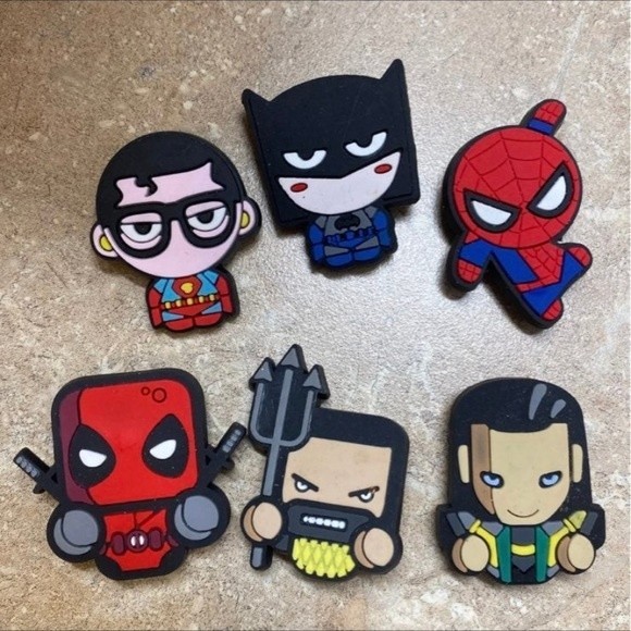 Shoe charms - Picture 1 of 1